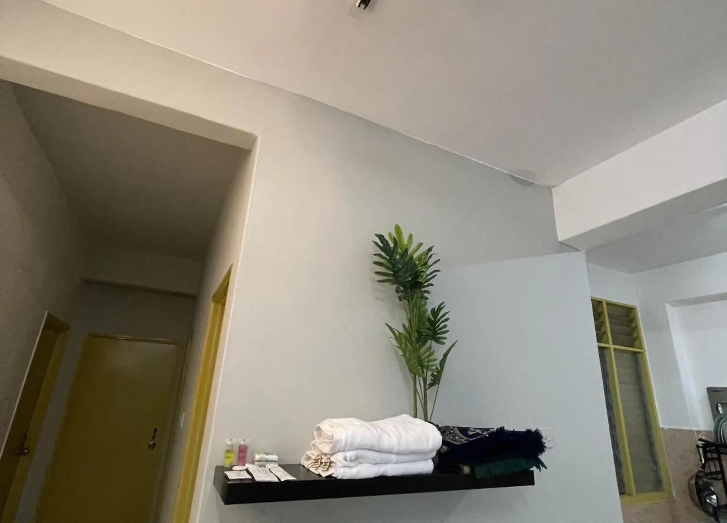 Nur Ahmad Familyhomestay Bukit Beruang 4 Rooms Full Apartment Free Wifi & Netflix Malacca Μαλαισία